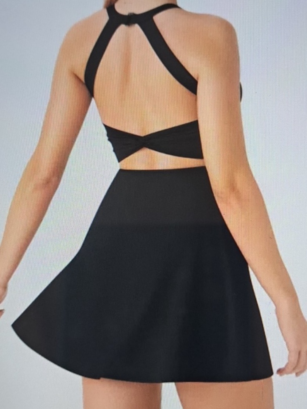 SMALL(LONG). .   HALARA SOFTLY ZERO BACKLESS TWISTED  EASY PEEZY  ACTIVE DRESS